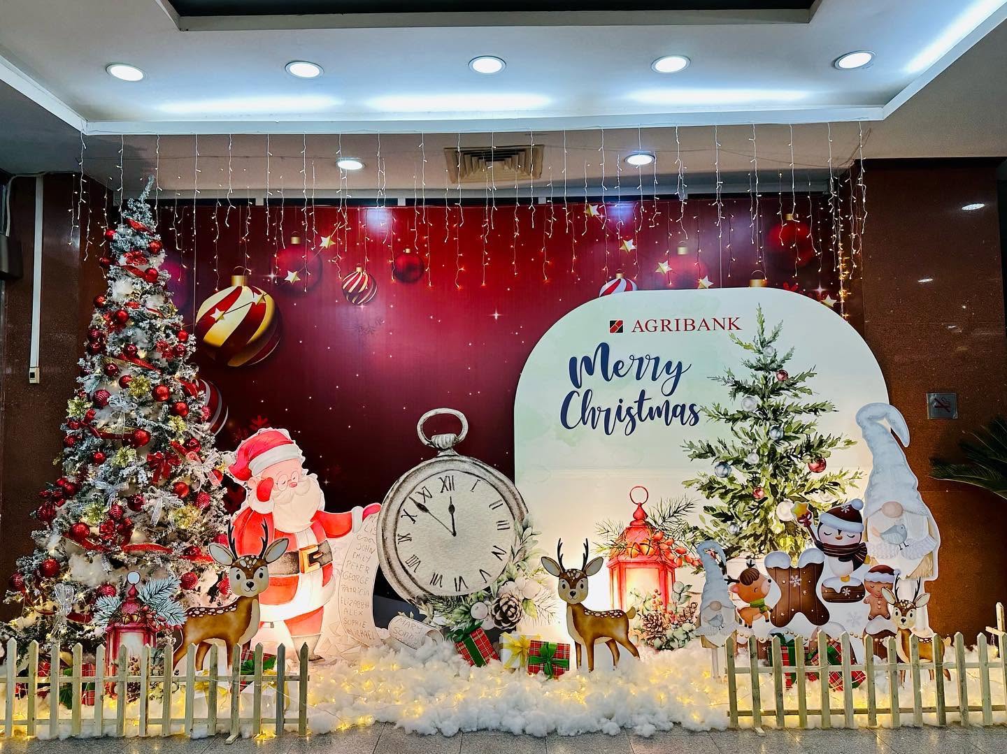 Trang Trí Noel Văn Phòng Long Biên