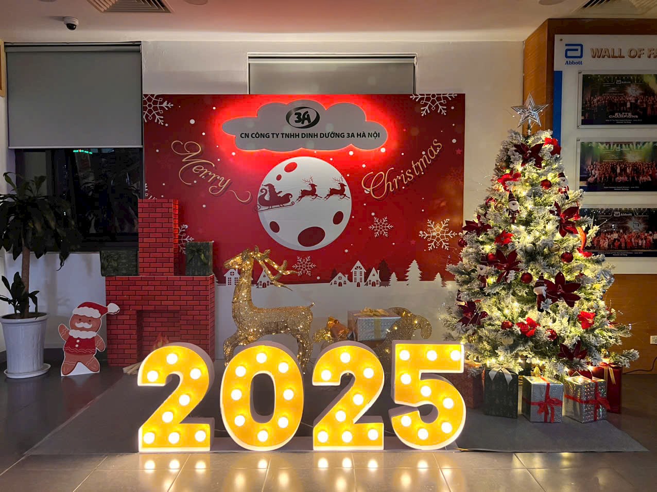 Trang Trí Noel 2027 ở Duy Tân, Cầu Giấy, Hà Nội