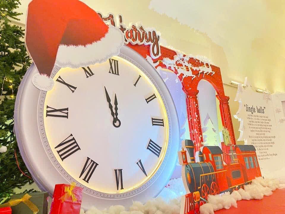 Trang Trí Noel 2027 ở Trung Kính, Cầu Giấy | 0911691080