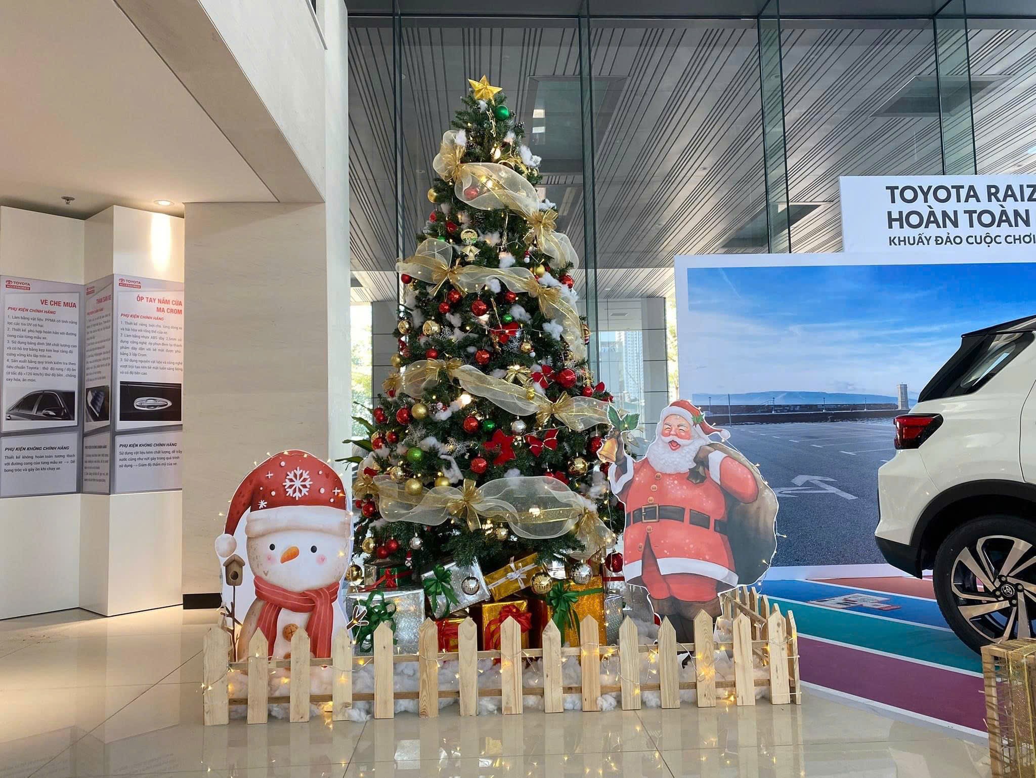Trang Trí Noel 2027 ở Dương Đình Nghệ, Cầu Giấy | 0911691080